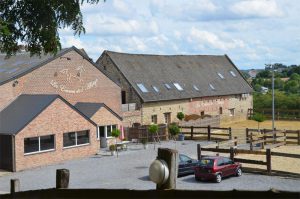 Aux Écuries de l'Abbaye, confort, hygiène, calme, esprit familial sont les maîtres-mots